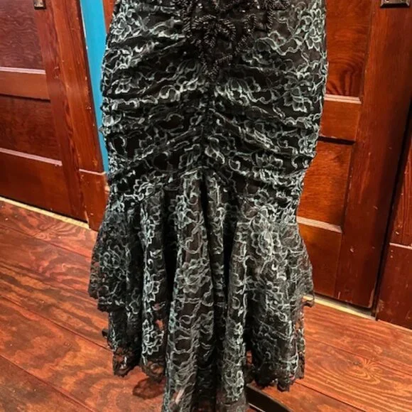 Black and Teal, Vintage, 1988, Victorian-inspired Beaded/Lace Gown, Size 6 - Picture 7 of 10